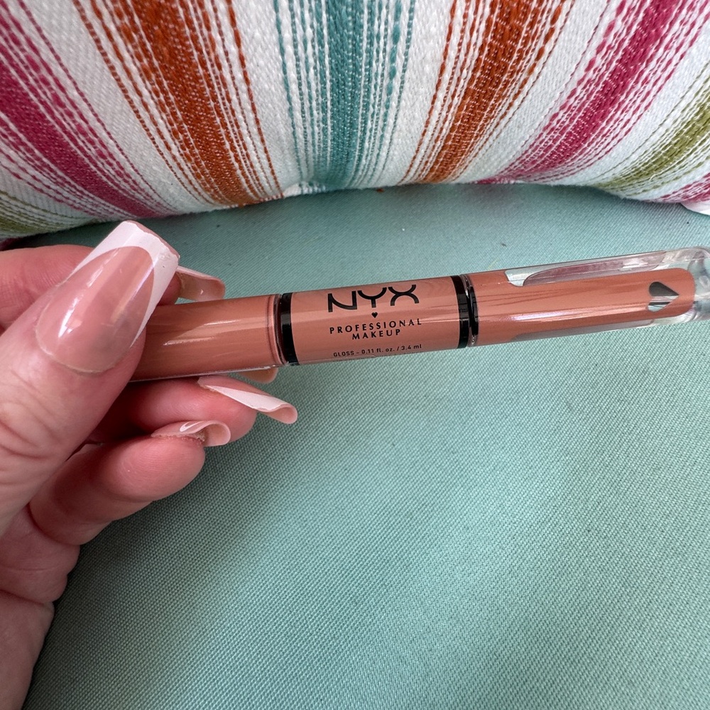 NYX Professional Makeup Lipstick and Gloss Clear